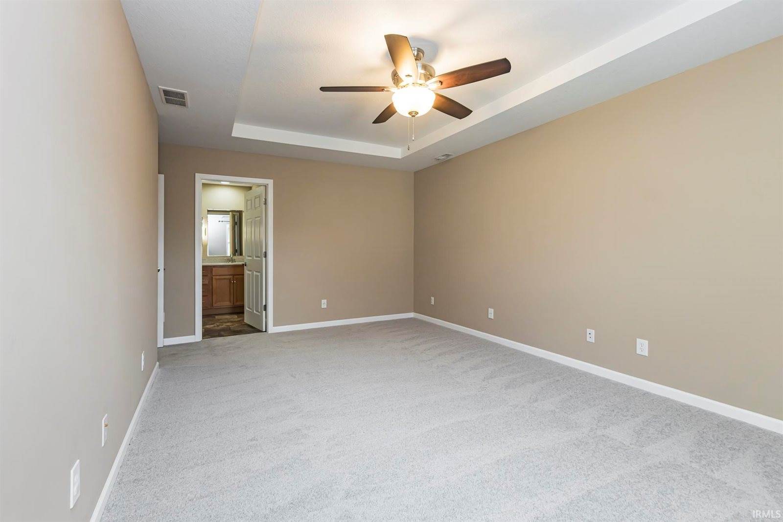 307 E Charter Drive, Muncie, IN 47303