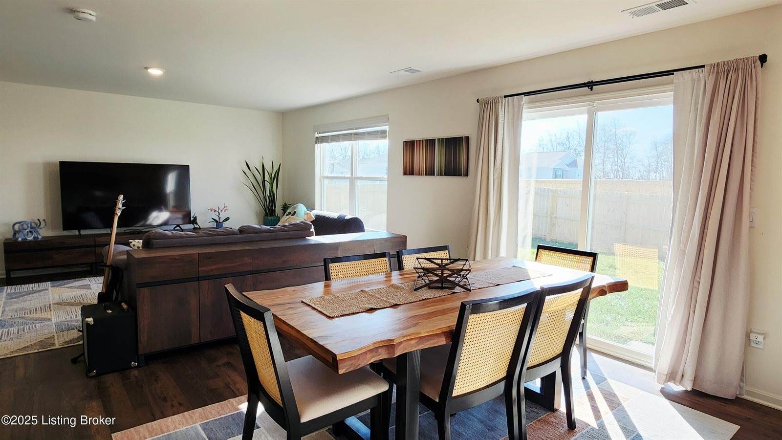 101 Clevis Ct, Elizabethtown, KY 42701