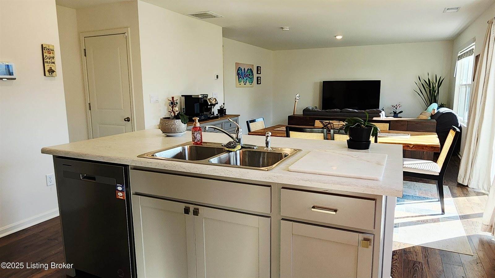 101 Clevis Ct, Elizabethtown, KY 42701