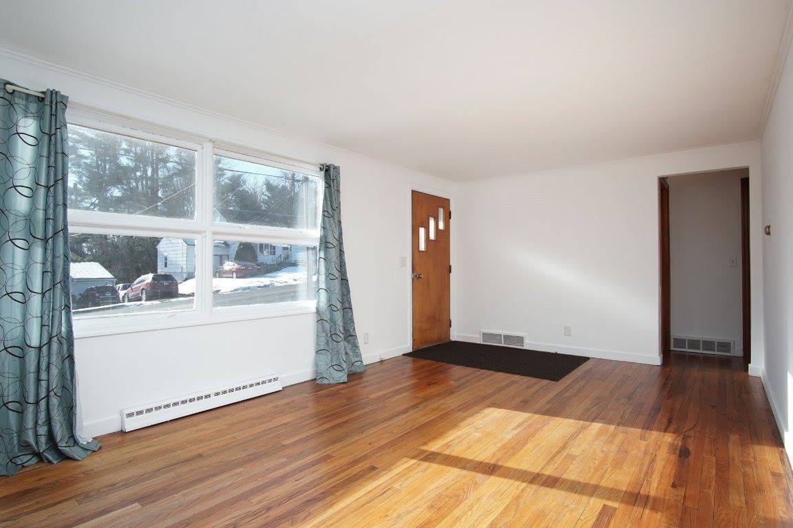 716 Carl Street, Endicott, NY 13760