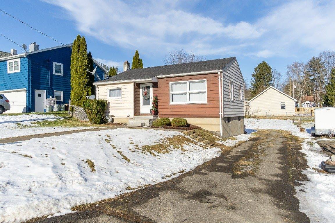 716 Carl Street, Endicott, NY 13760