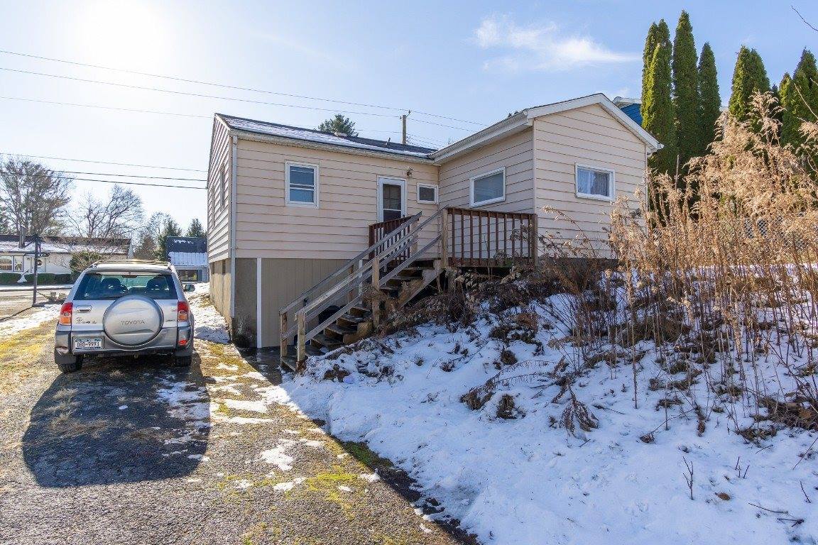 716 Carl Street, Endicott, NY 13760