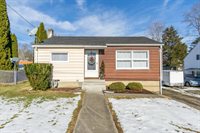 716 Carl Street, Endicott, NY 13760