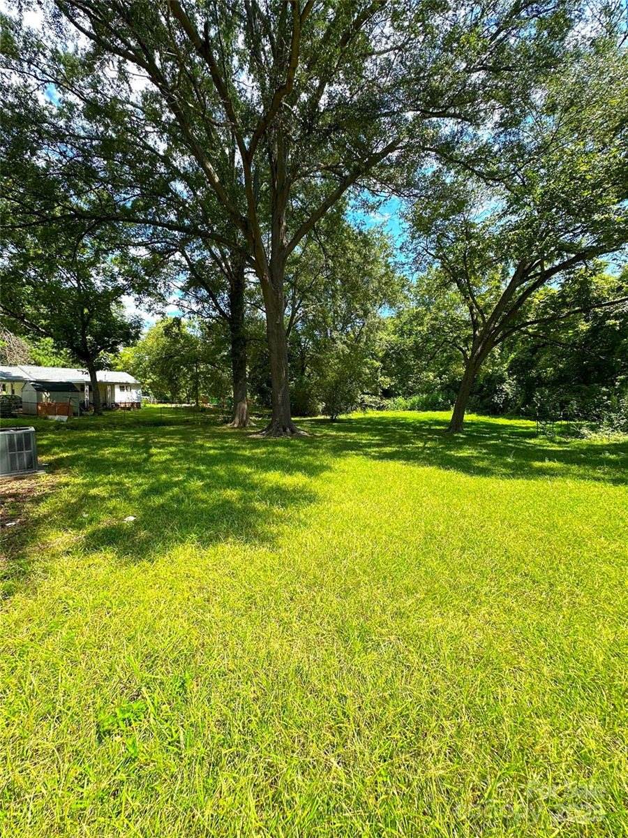 714 Apple Blossom Circle, Gastonia, NC 28052