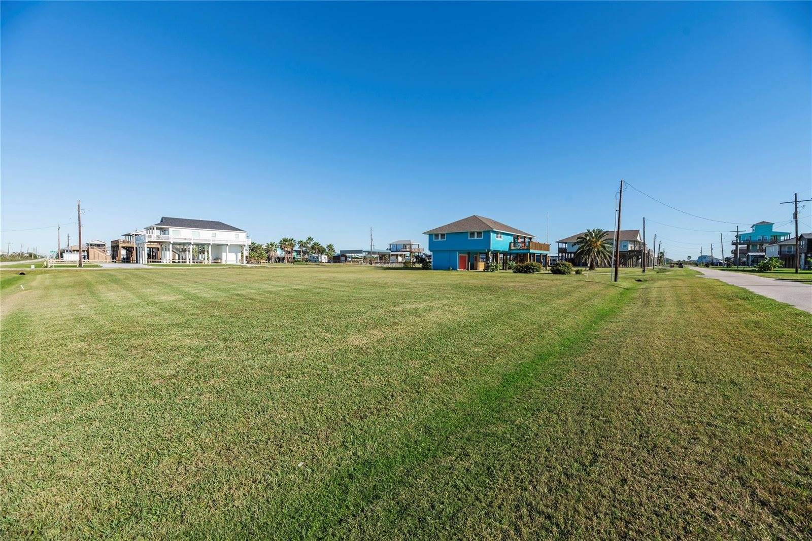 0 Mae Cir Circle South, Crystal Beach, TX 77650