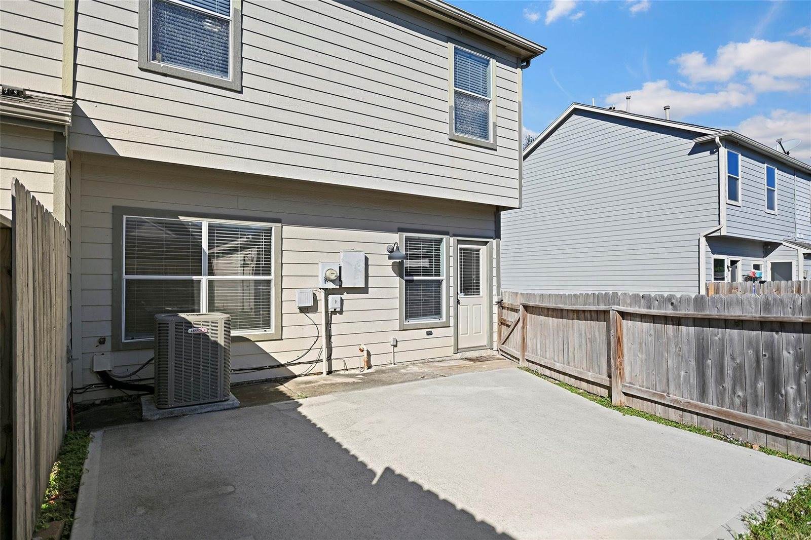 9706 Coyote Creek Drive, Houston, TX 77095