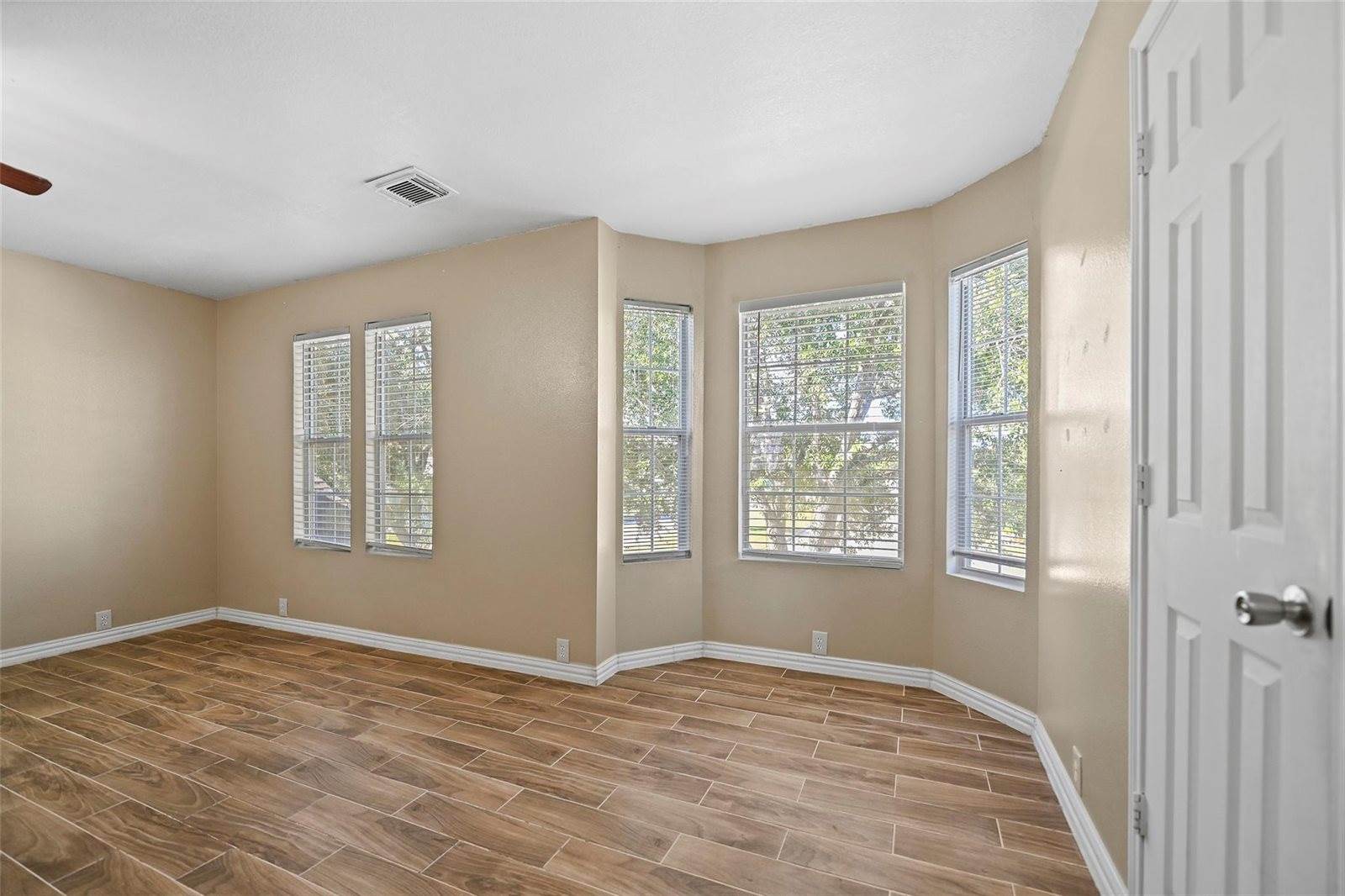 9706 Coyote Creek Drive, Houston, TX 77095