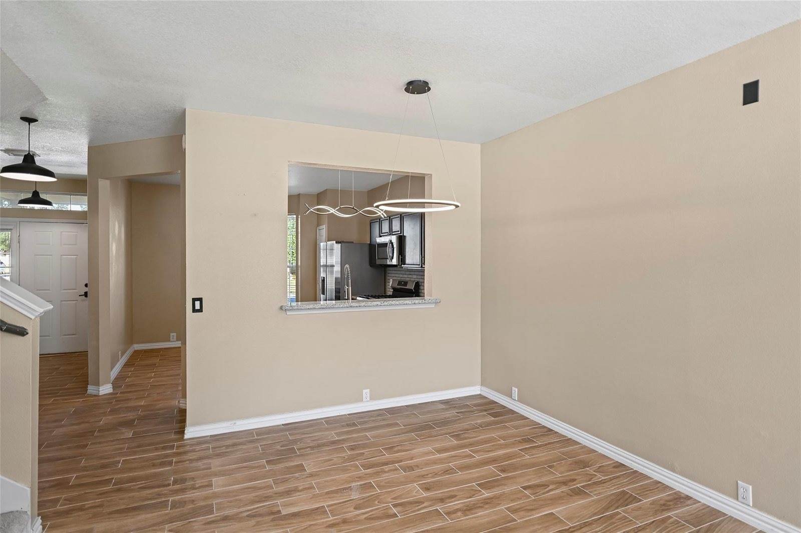 9706 Coyote Creek Drive, Houston, TX 77095