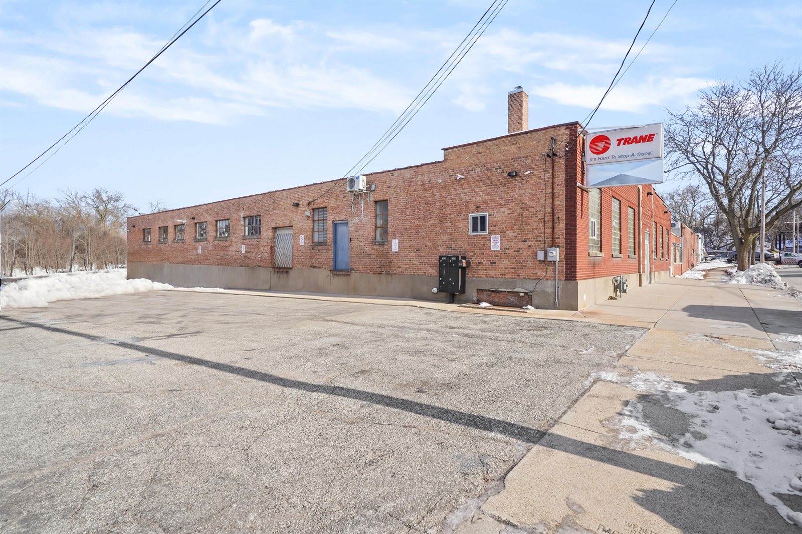 1430 9th St, Racine, WI 53403