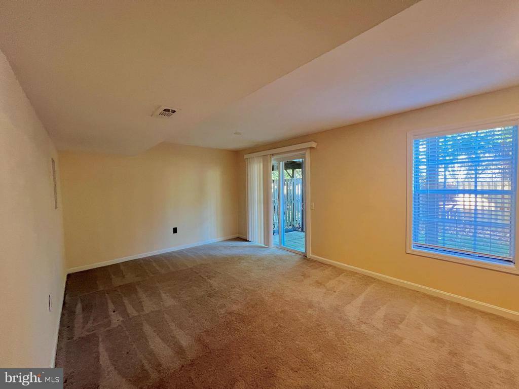 1707 Featherwood Street, Silver Spring, MD 20904