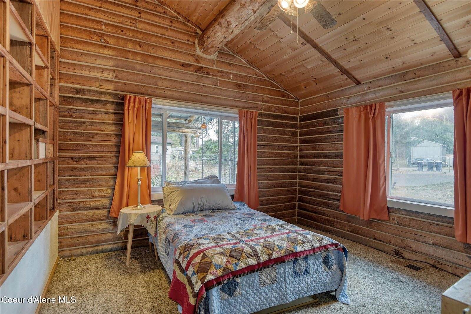 6025 East Grove Ave, Athol, ID 83801