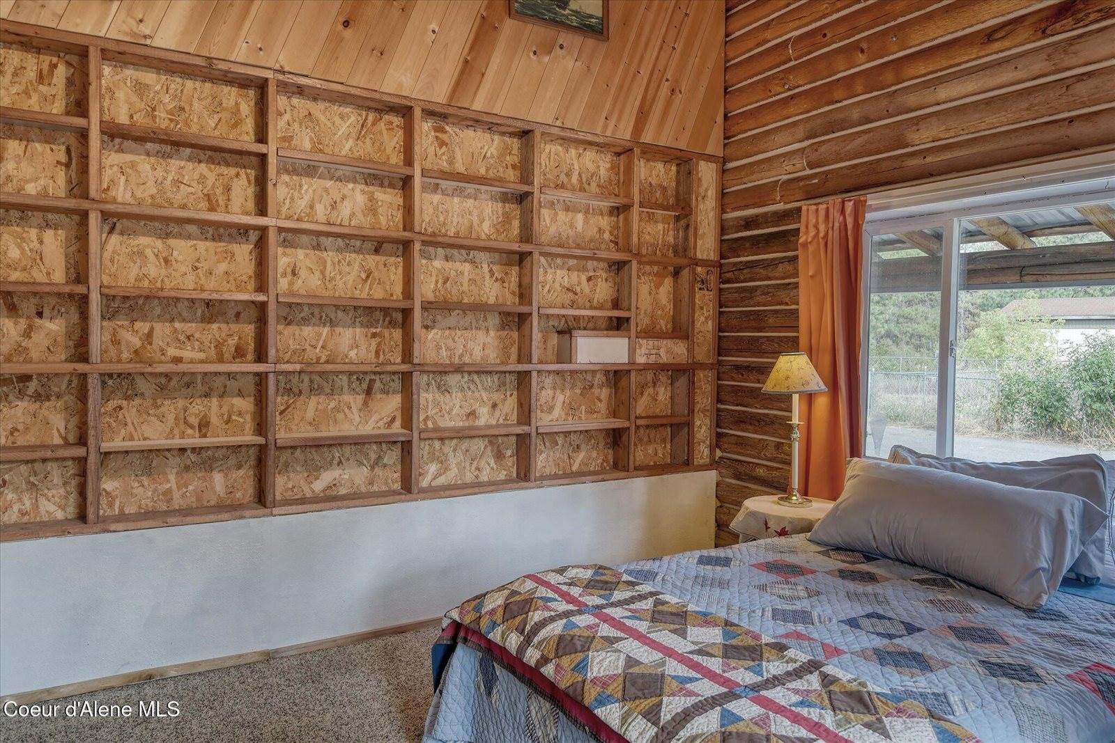 6025 East Grove Ave, Athol, ID 83801