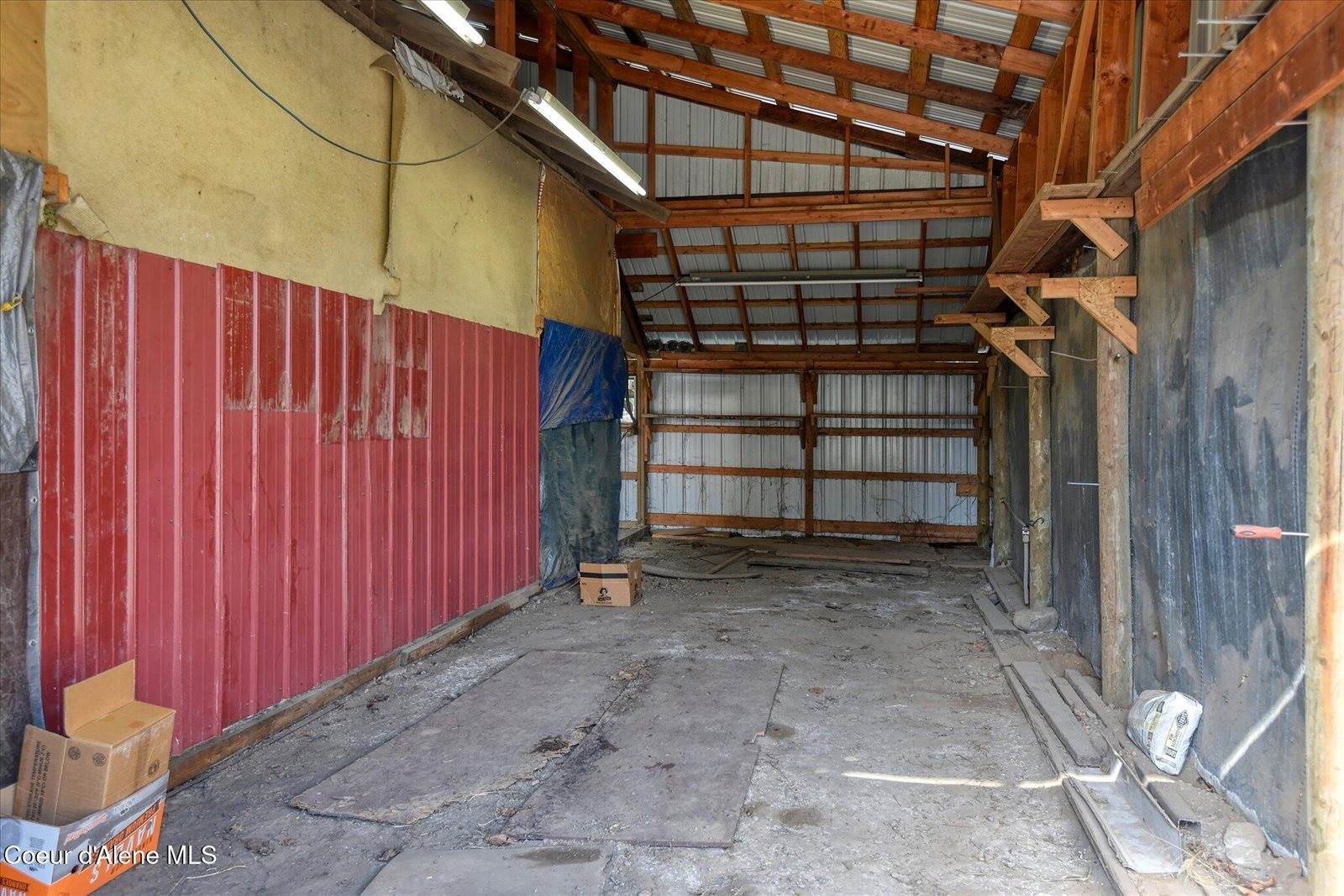 6025 East Grove Ave, Athol, ID 83801