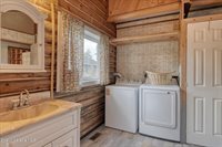 6025 East Grove Ave, Athol, ID 83801