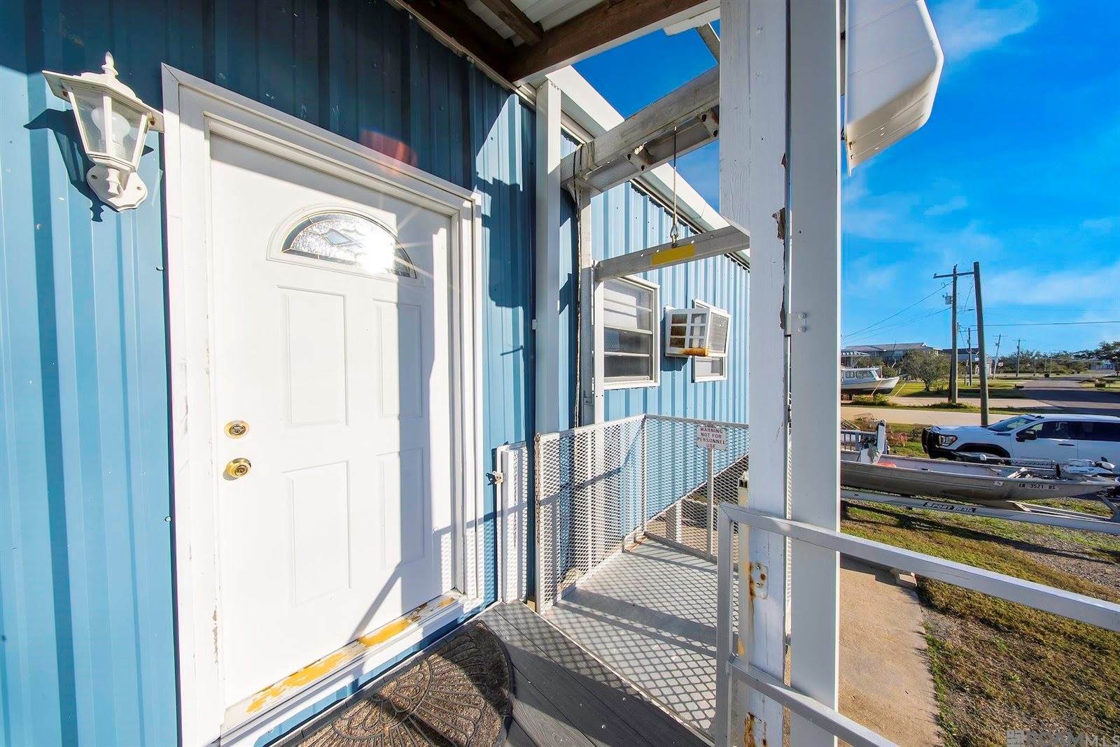 1008 Four Point Rd, Dulac, LA 70353