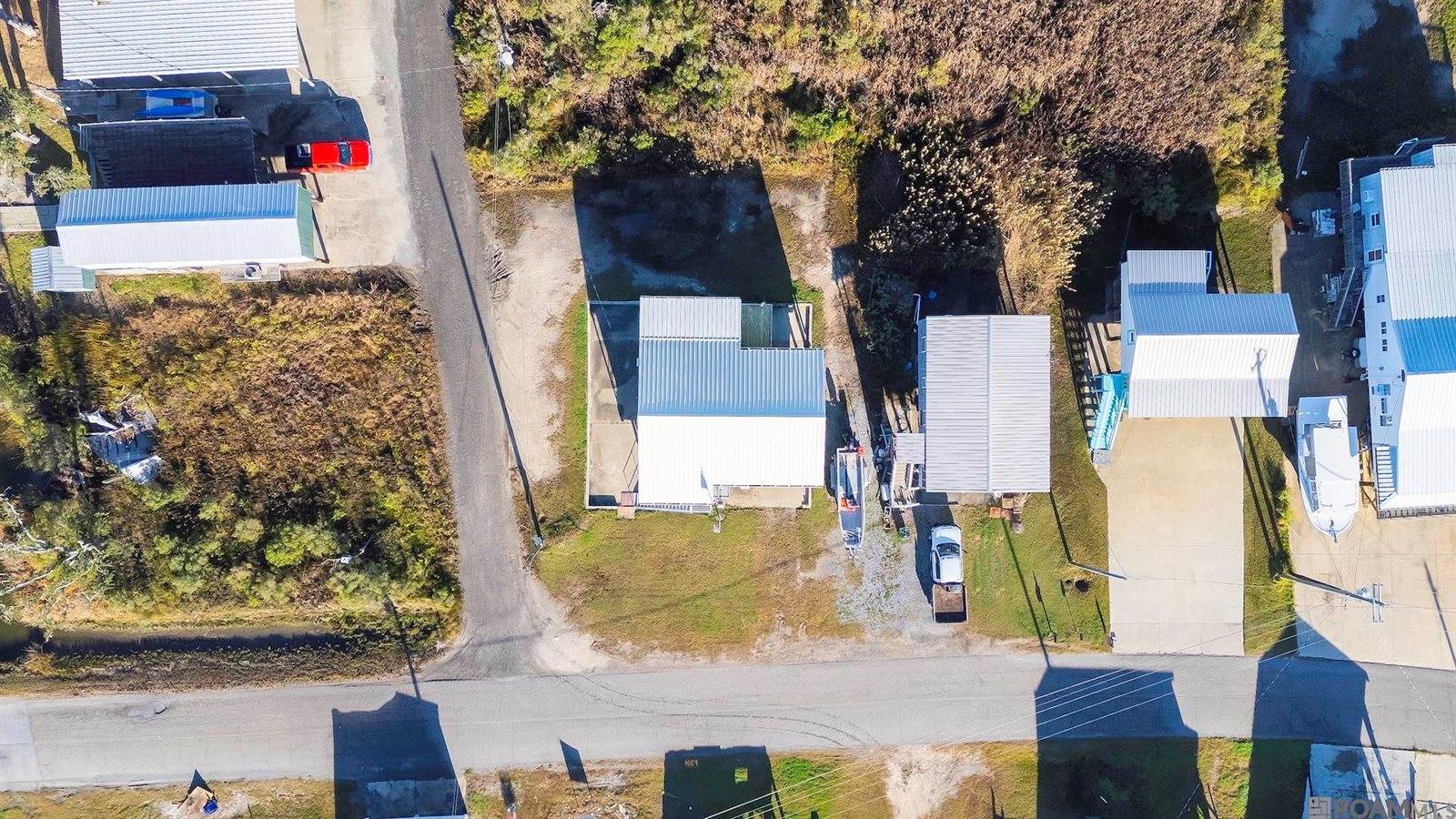 1008 Four Point Rd, Dulac, LA 70353