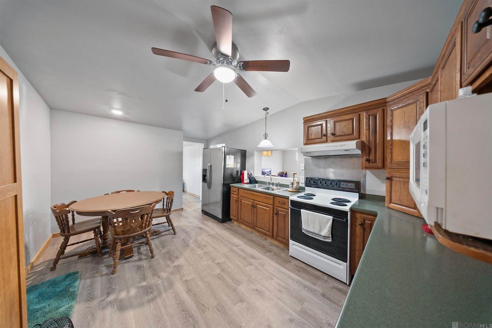 1008 Four Point Rd, Dulac, LA 70353