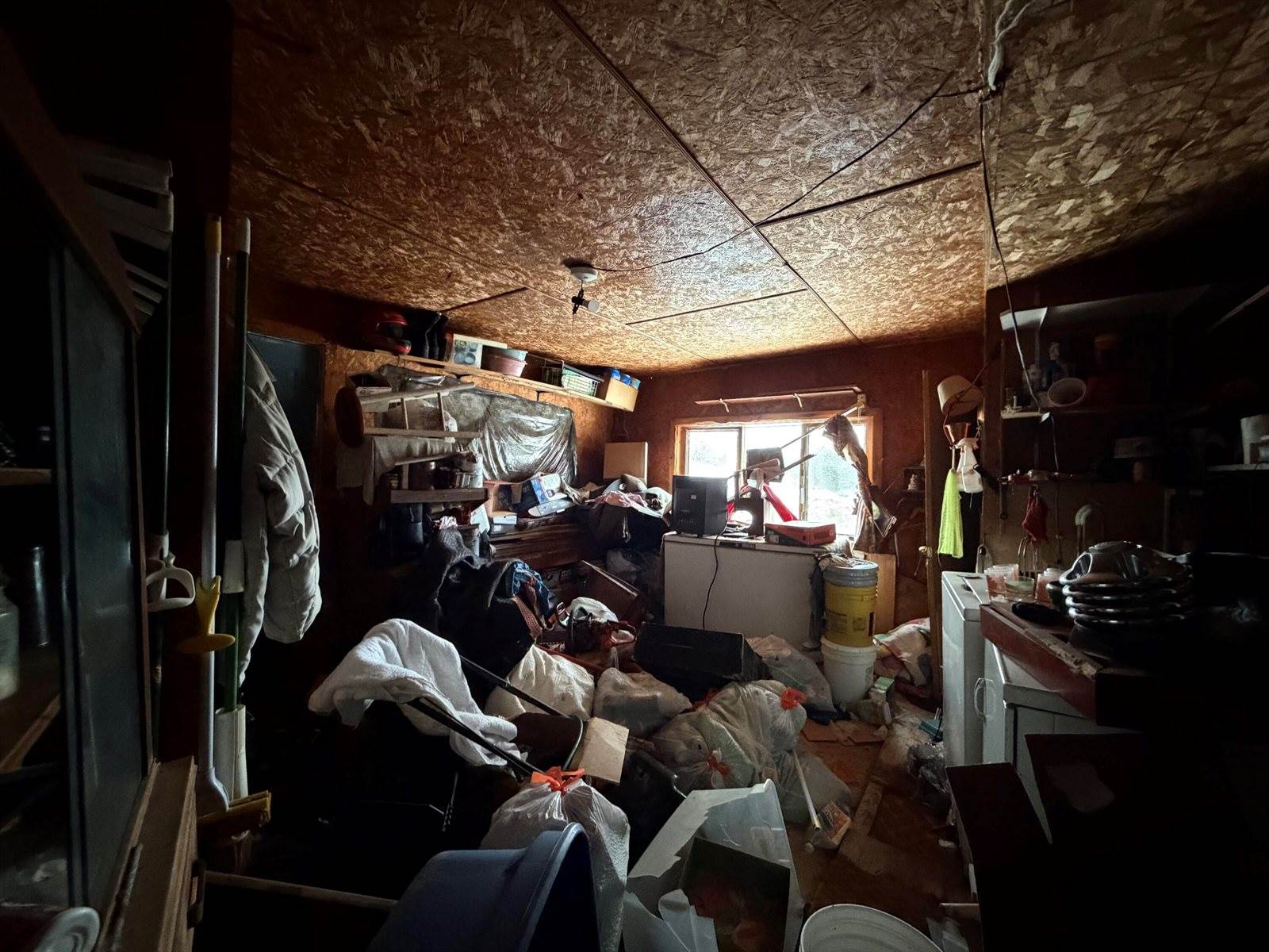 3 Hughes Road, Mapleton, ME 04757