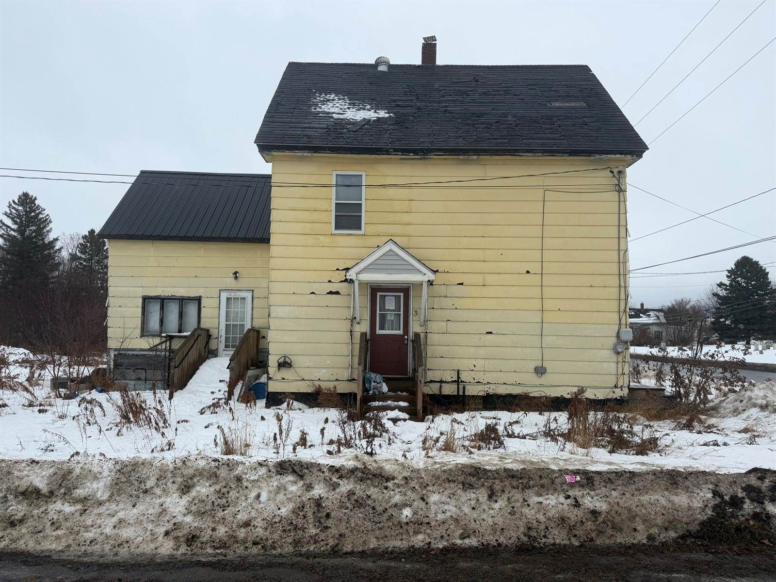 3 Hughes Road, Mapleton, ME 04757