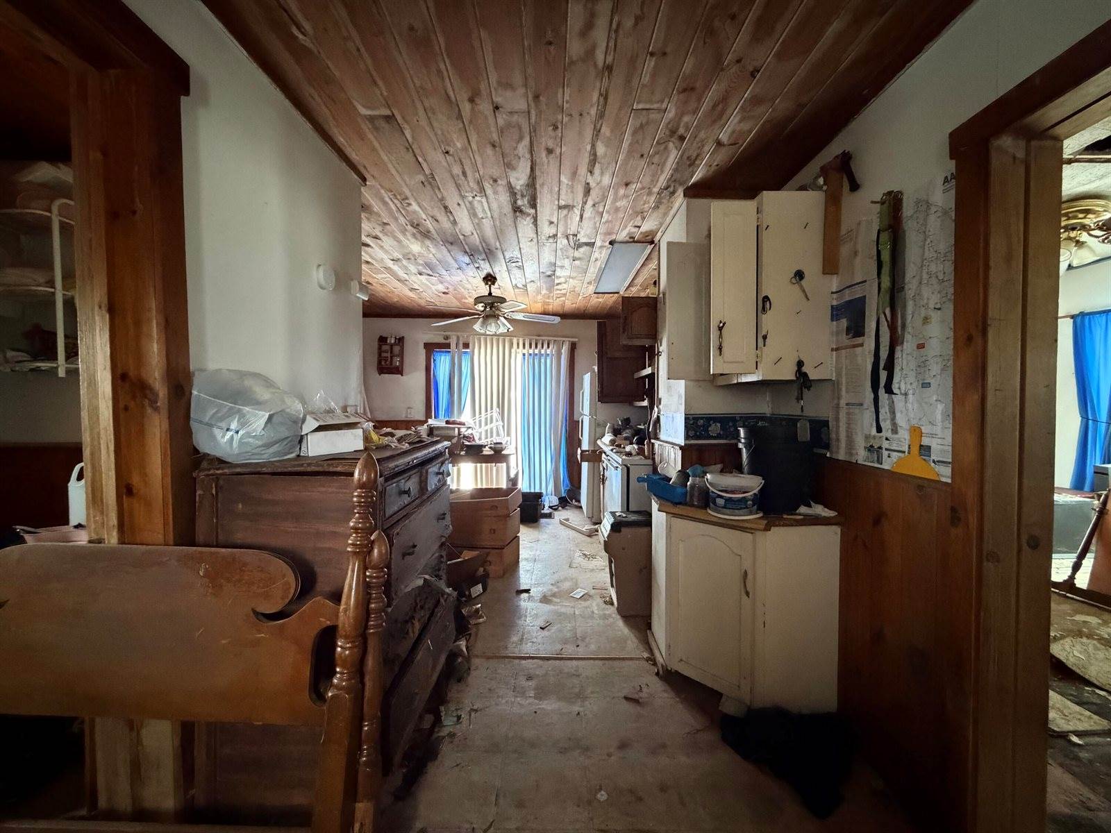 3 Hughes Road, Mapleton, ME 04757