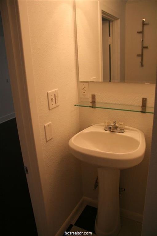 3109 Maloney Avenue, Bryan, TX 77801