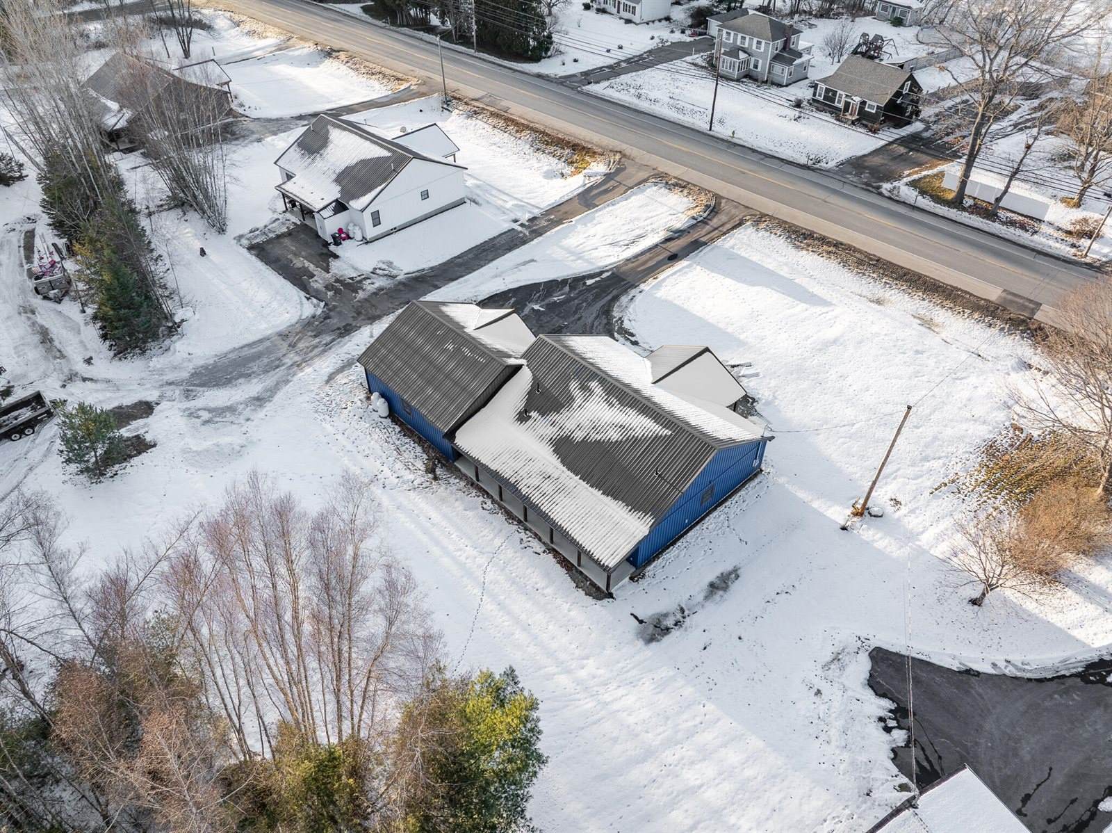 725 North Main Street, Brewer, ME 04412