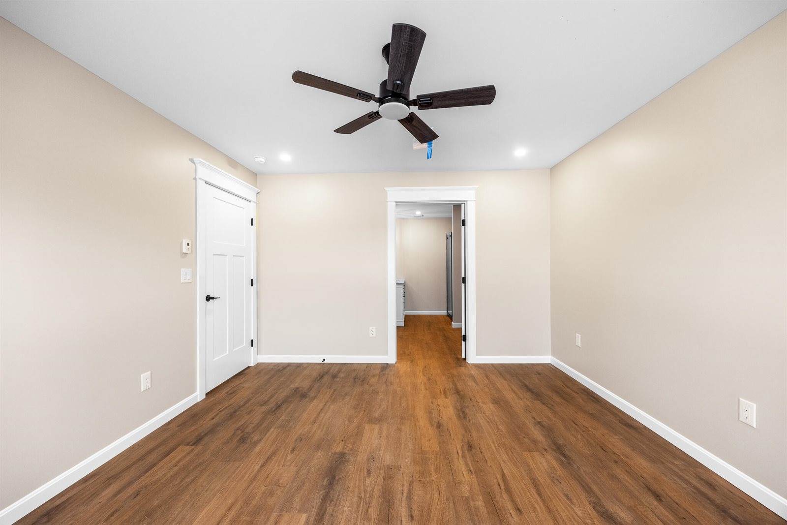 725 North Main Street, Brewer, ME 04412