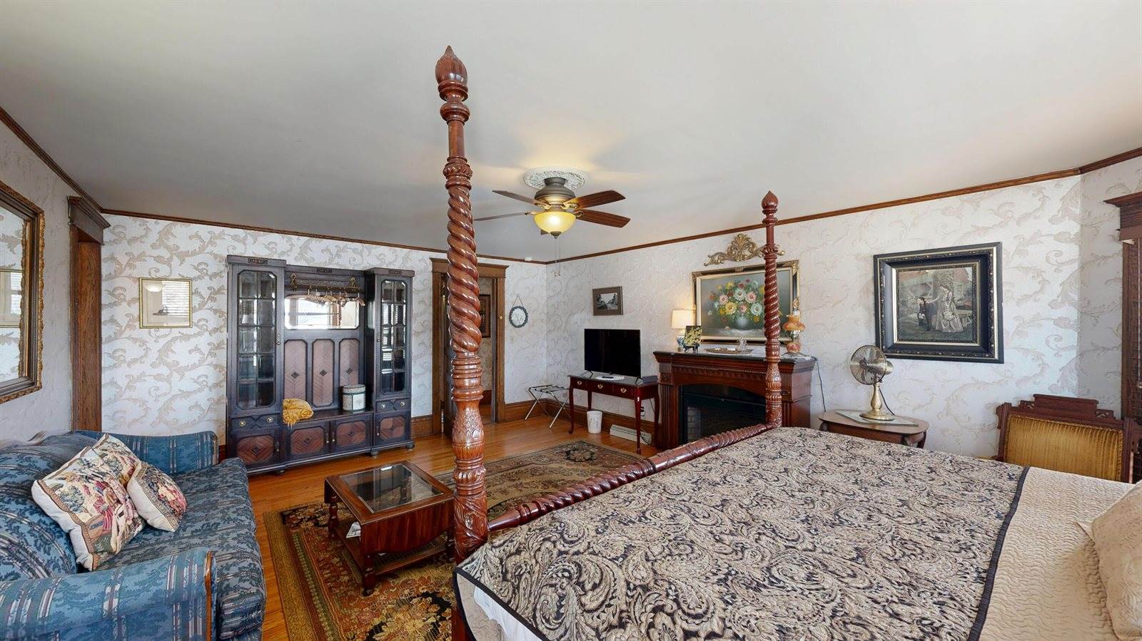 200 West State St, Westby, WI 54667