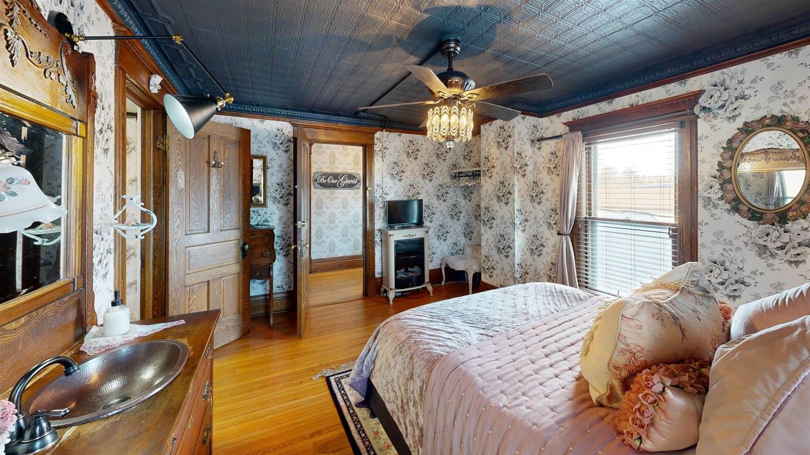 200 West State St, Westby, WI 54667