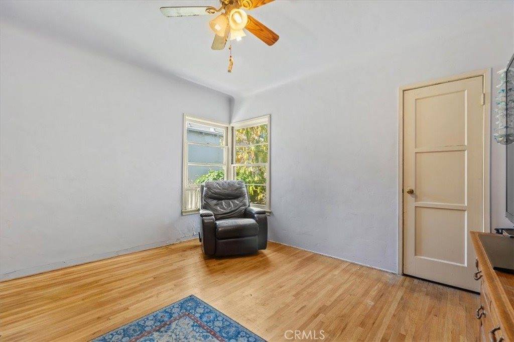 815 Omar Street, Glendale, CA 91202