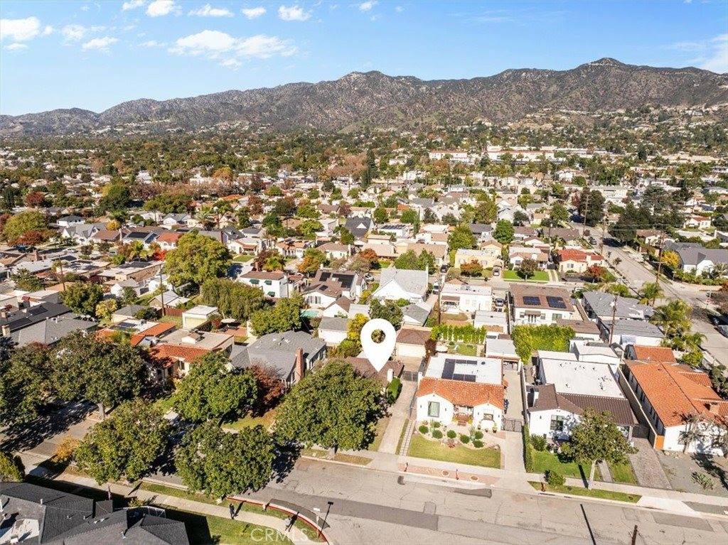 815 Omar Street, Glendale, CA 91202