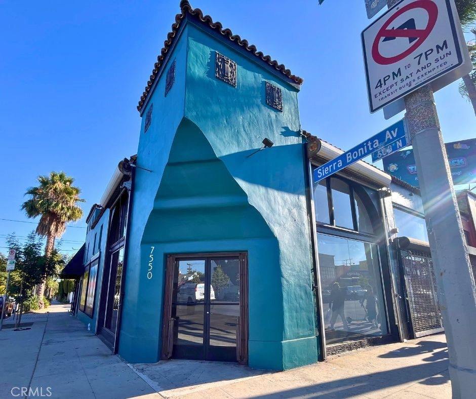 7552 Melrose Ave, Los Angeles, CA 90046