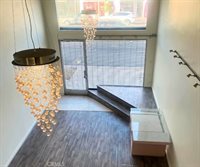 7552 Melrose Ave, Los Angeles, CA 90046