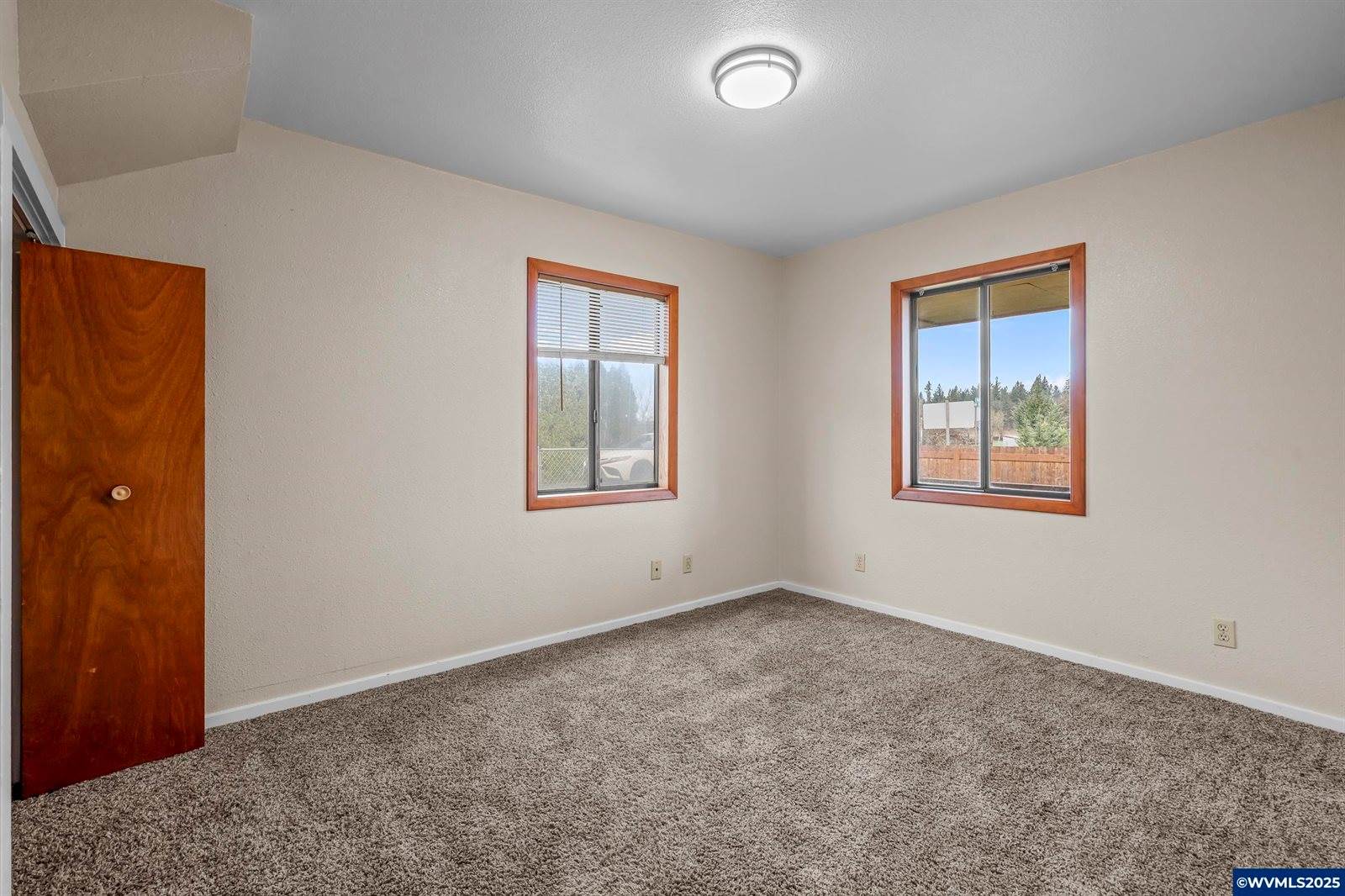 38656 Jefferson Scio Dr, Scio, OR 97374