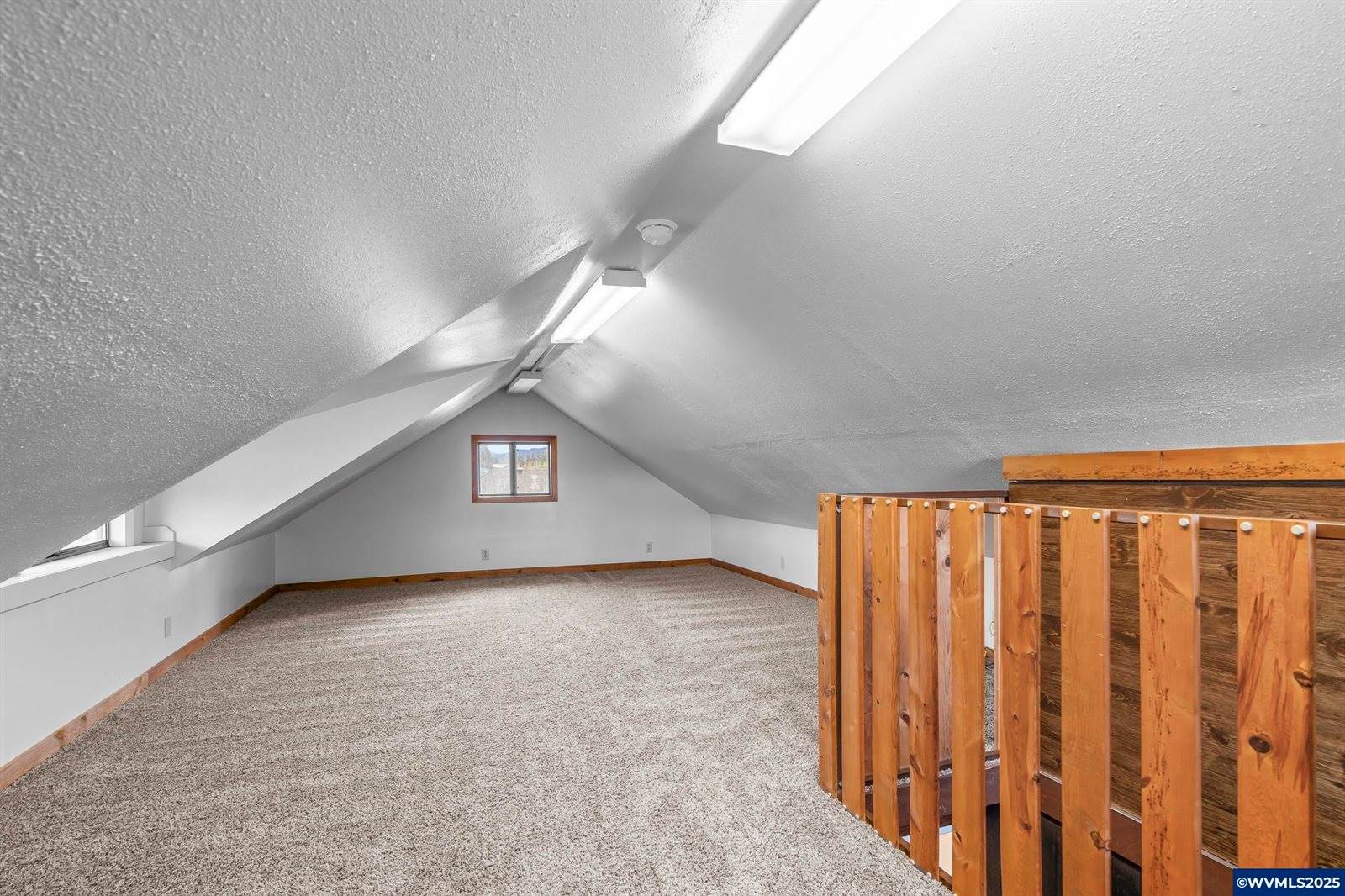 38656 Jefferson Scio Dr, Scio, OR 97374