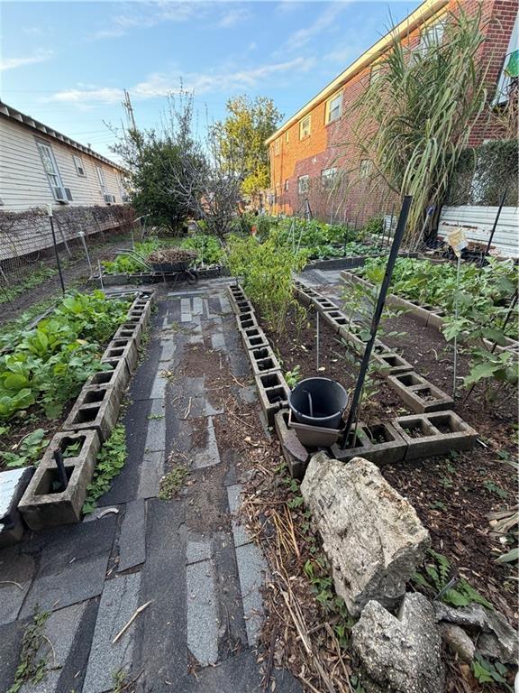 3333 Audubon Street, New Orleans, LA 70125