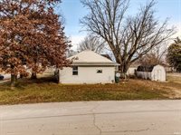 2920 S Vine Street, Muncie, IN 47302