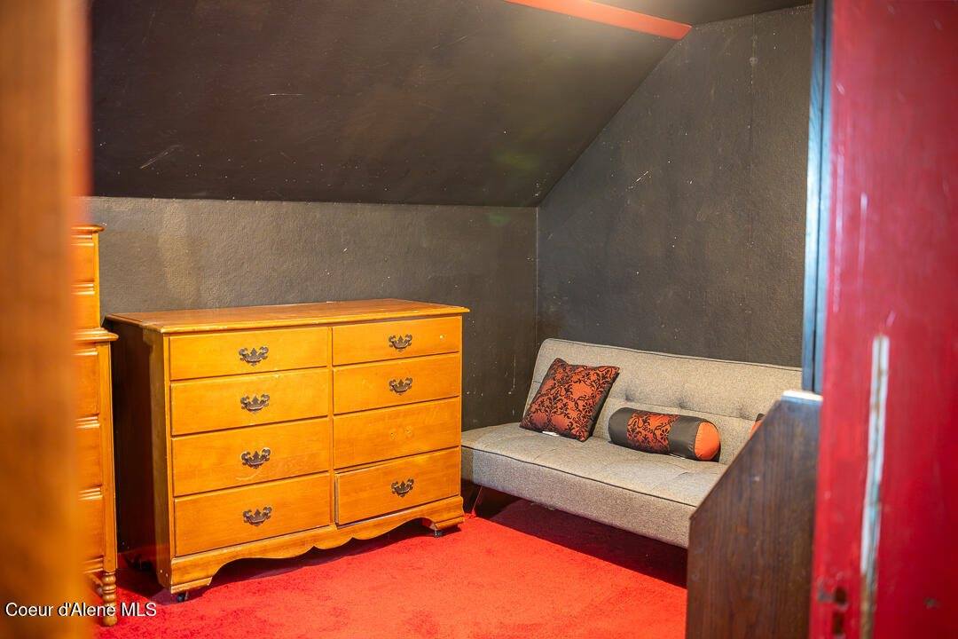 27232 East Schoolhouse Loop, Cataldo, ID 83810