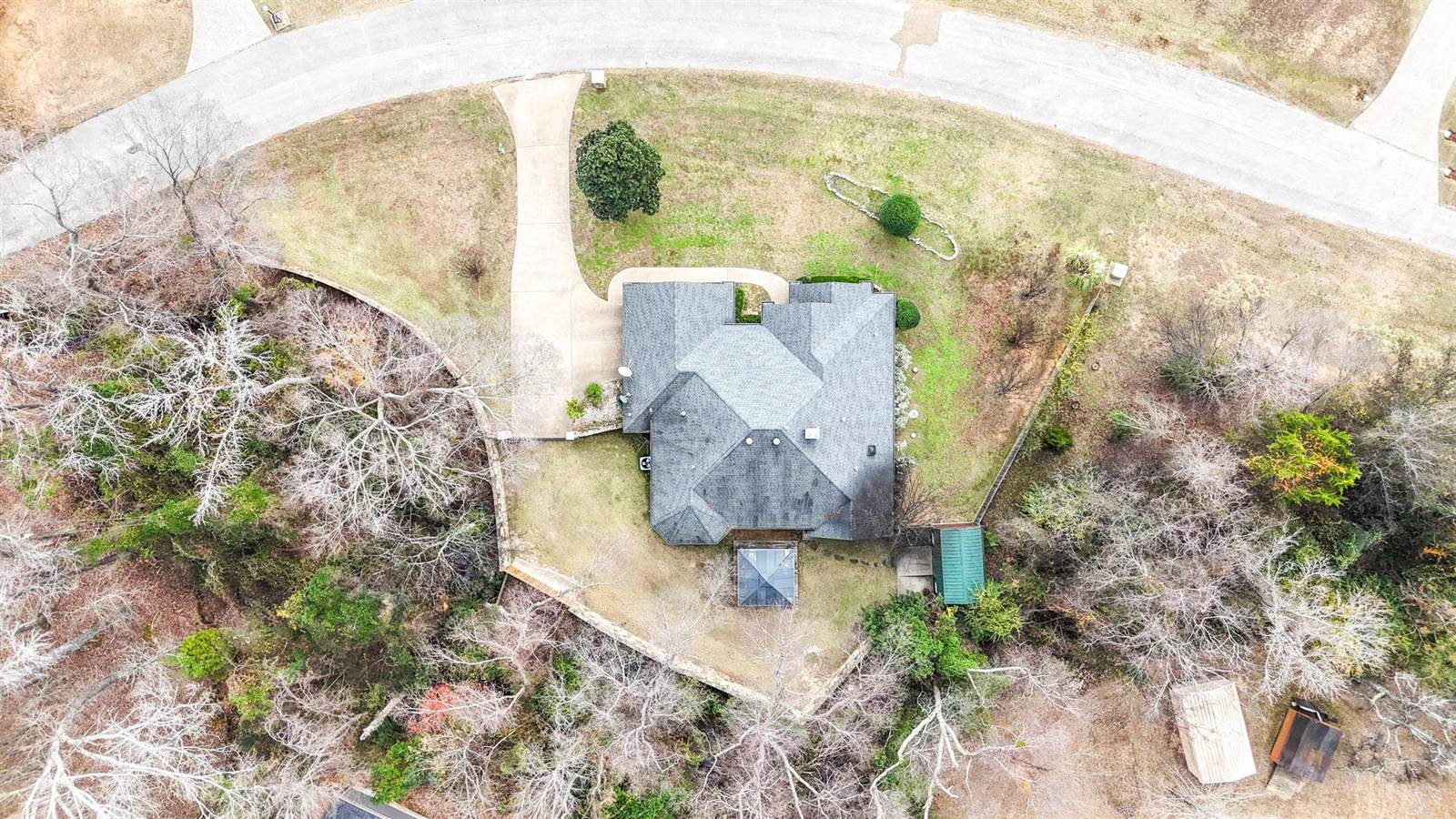 15360 Wagon Wheel Dr, Chandler, TX 75758