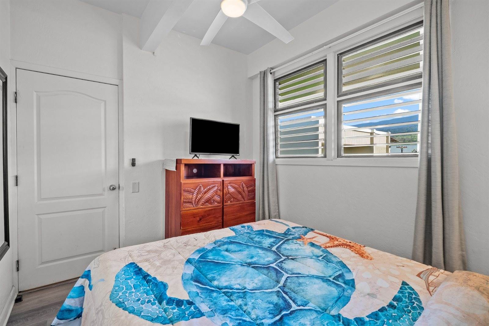 76-6246 Alii Dr, #411, Kailua-Kona, HI 96740