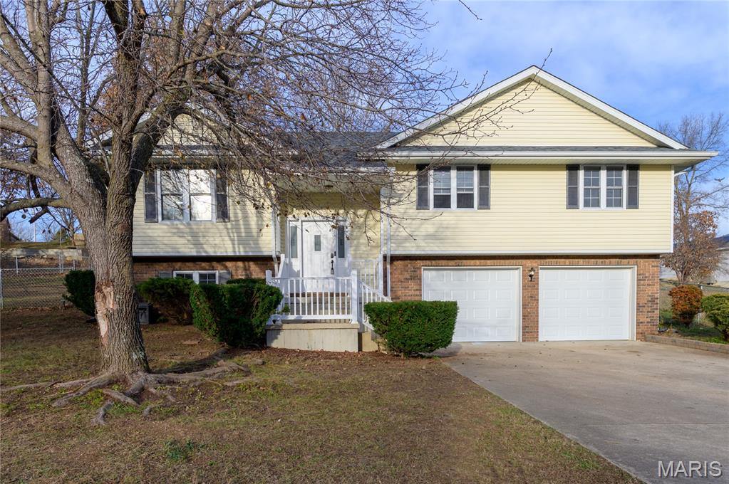 104 Bailey Renee Court, Waynesville, MO 65583