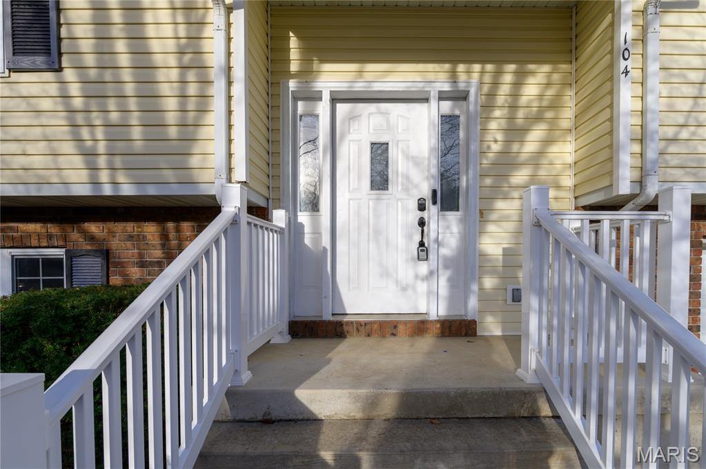 104 Bailey Renee Court, Waynesville, MO 65583