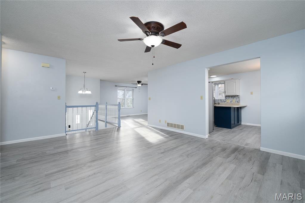 104 Bailey Renee Court, Waynesville, MO 65583