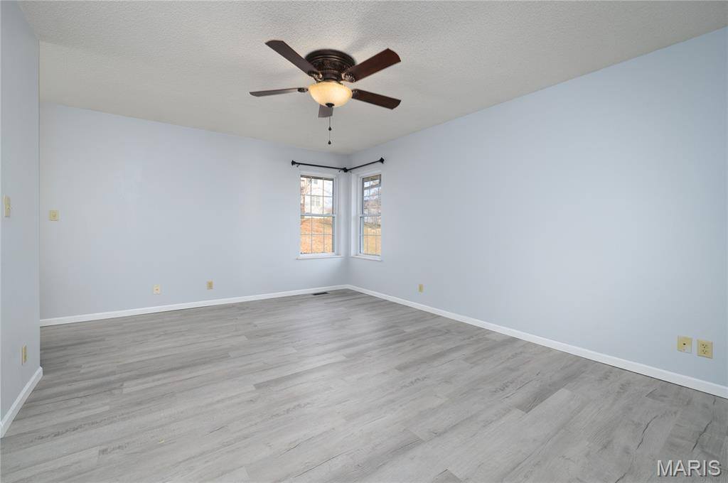 104 Bailey Renee Court, Waynesville, MO 65583