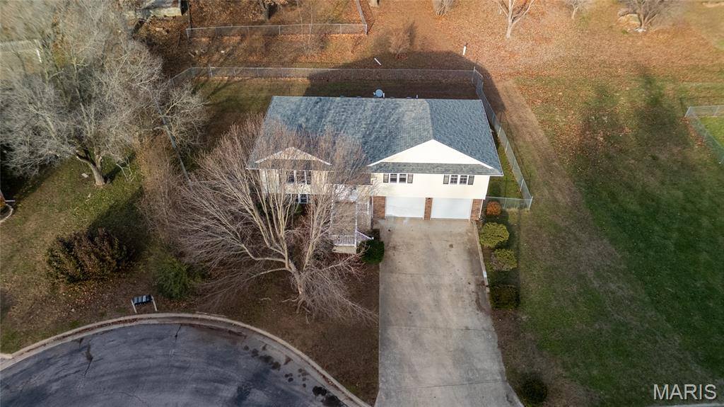 104 Bailey Renee Court, Waynesville, MO 65583