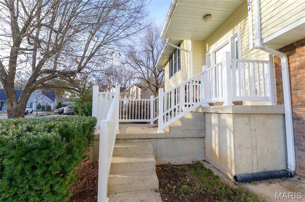 104 Bailey Renee Court, Waynesville, MO 65583