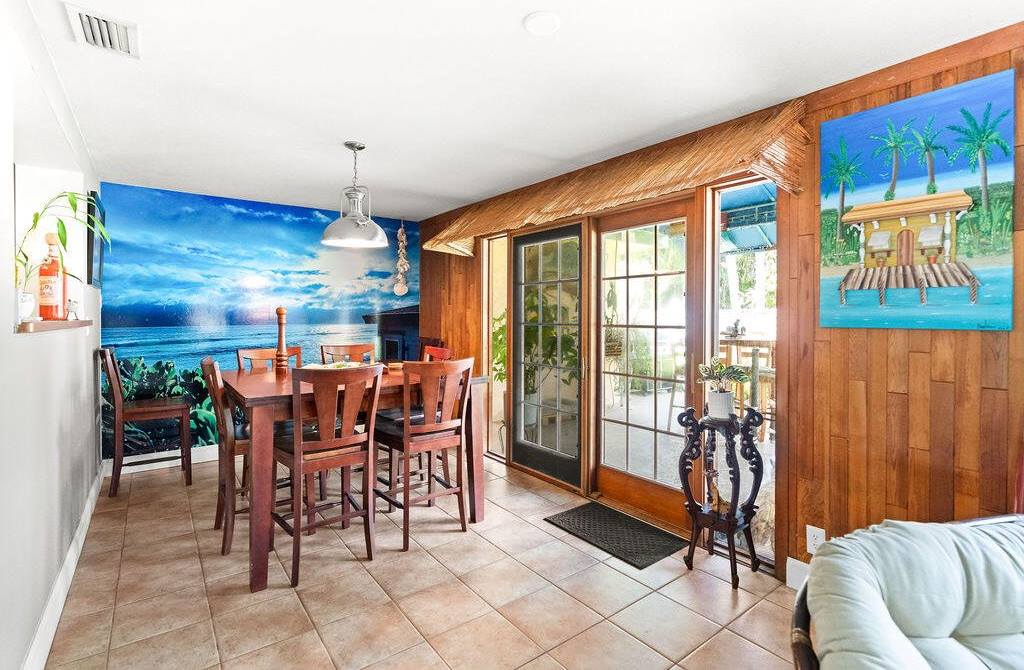 1613 Nanette Court, Lake Worth, FL 33461