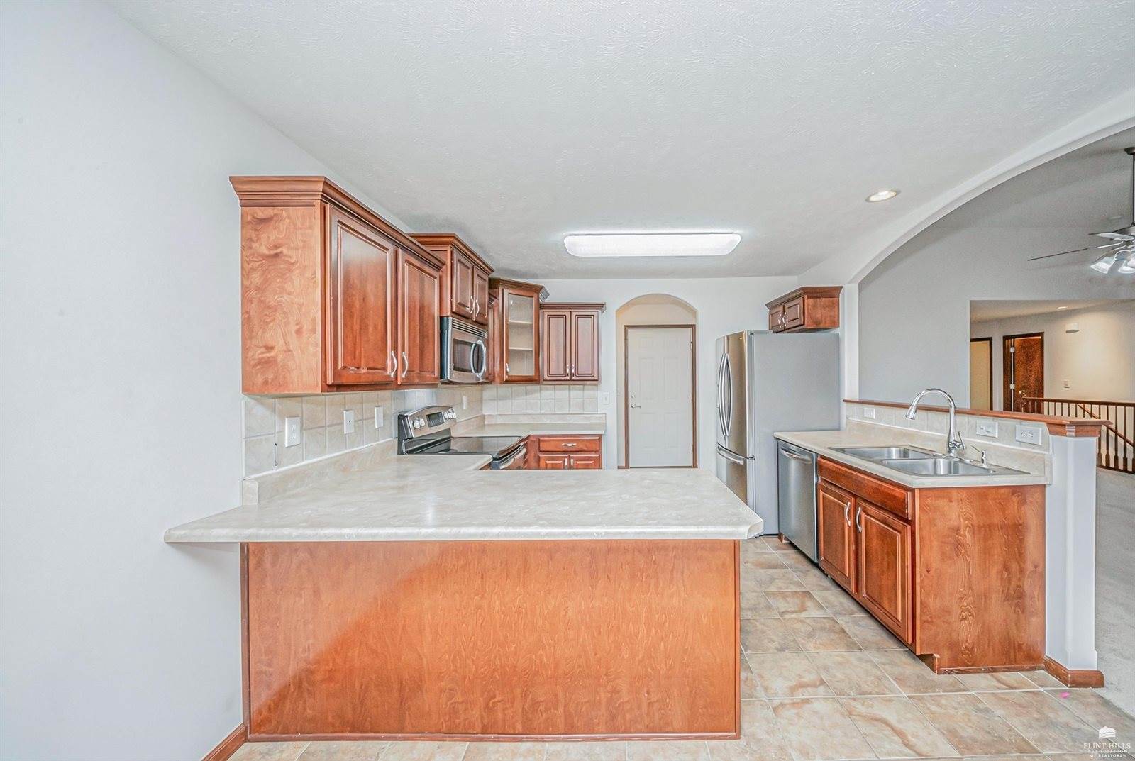 313 Caroline Court, Junction City, KS 66441
