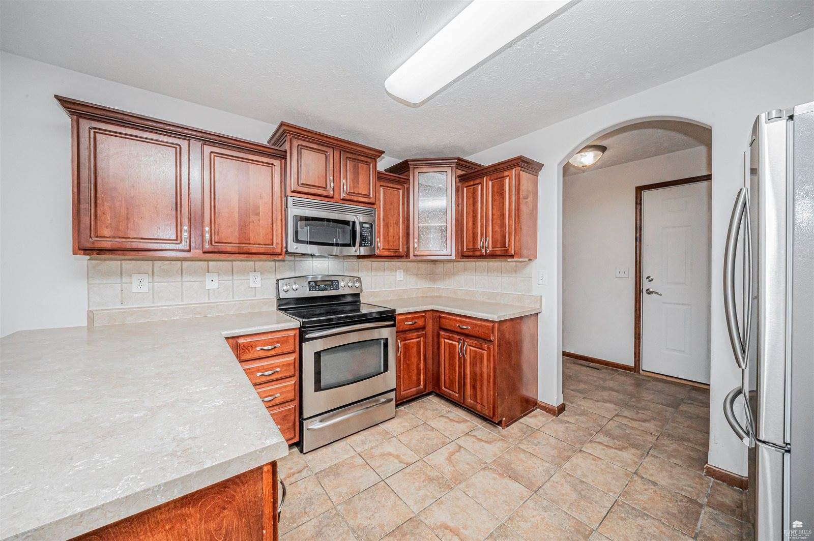 313 Caroline Court, Junction City, KS 66441