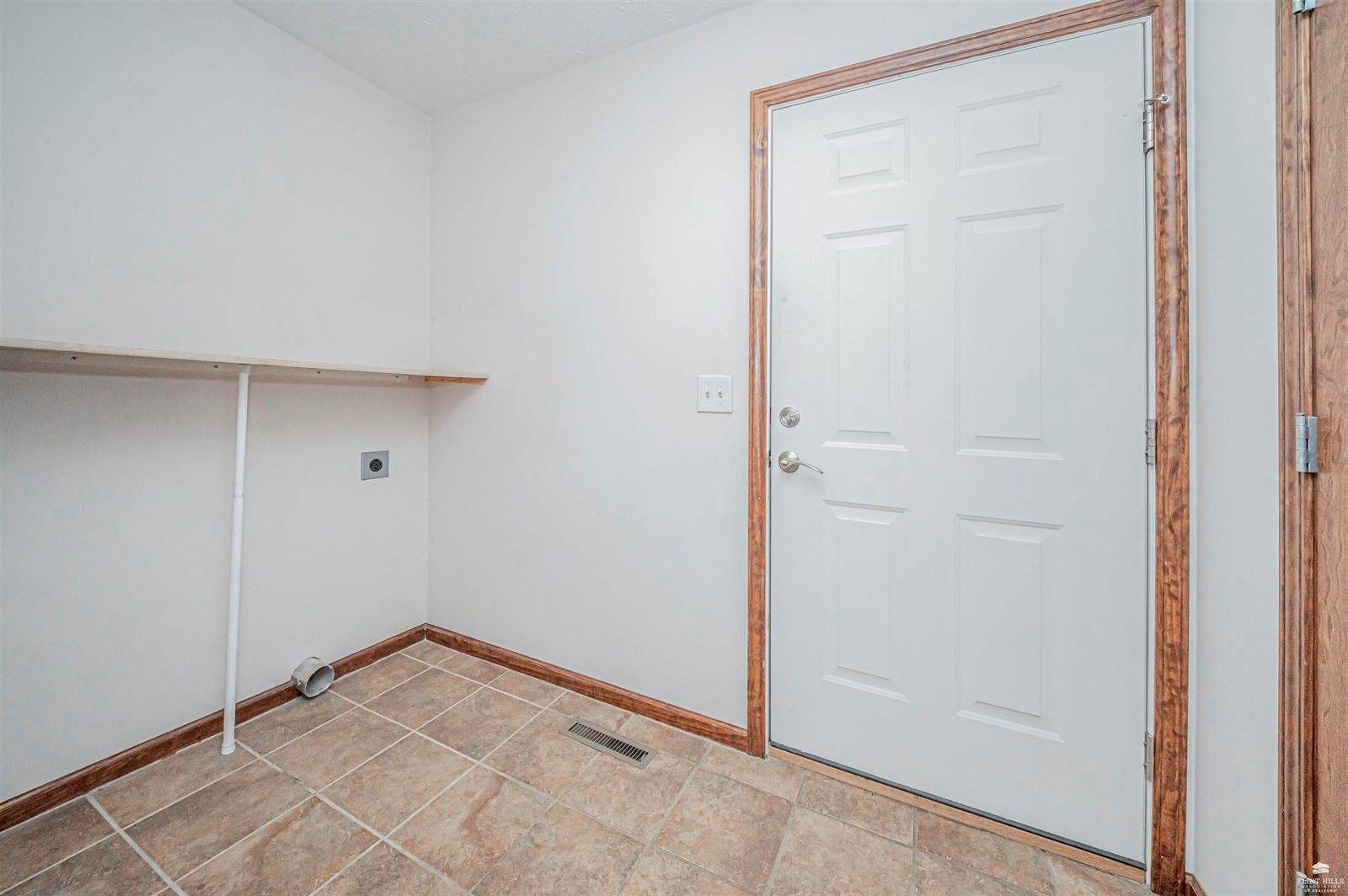313 Caroline Court, Junction City, KS 66441
